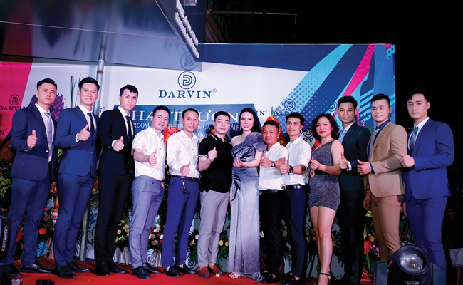Khai Trương showroom thời trang Darvin - TT Cát Hải - Hải Phòng