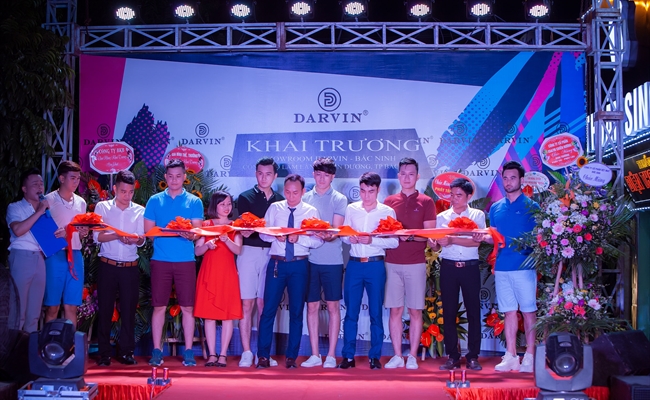 Khai Trương showroom thời trang Darvin Miện Dinh - Cổng chợ Lãm Làng - Bắc Ninh